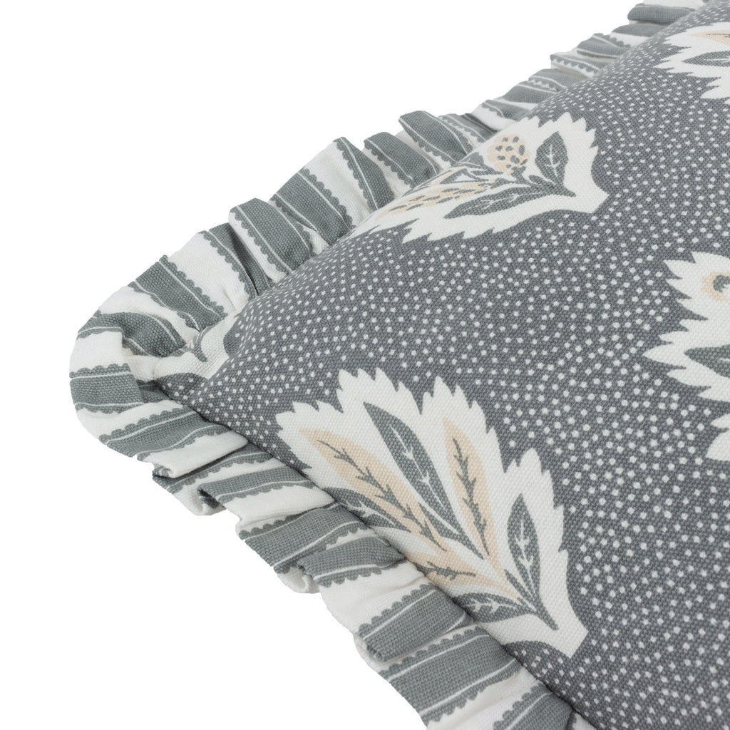 Sessile Leaf Ruffle Cushion