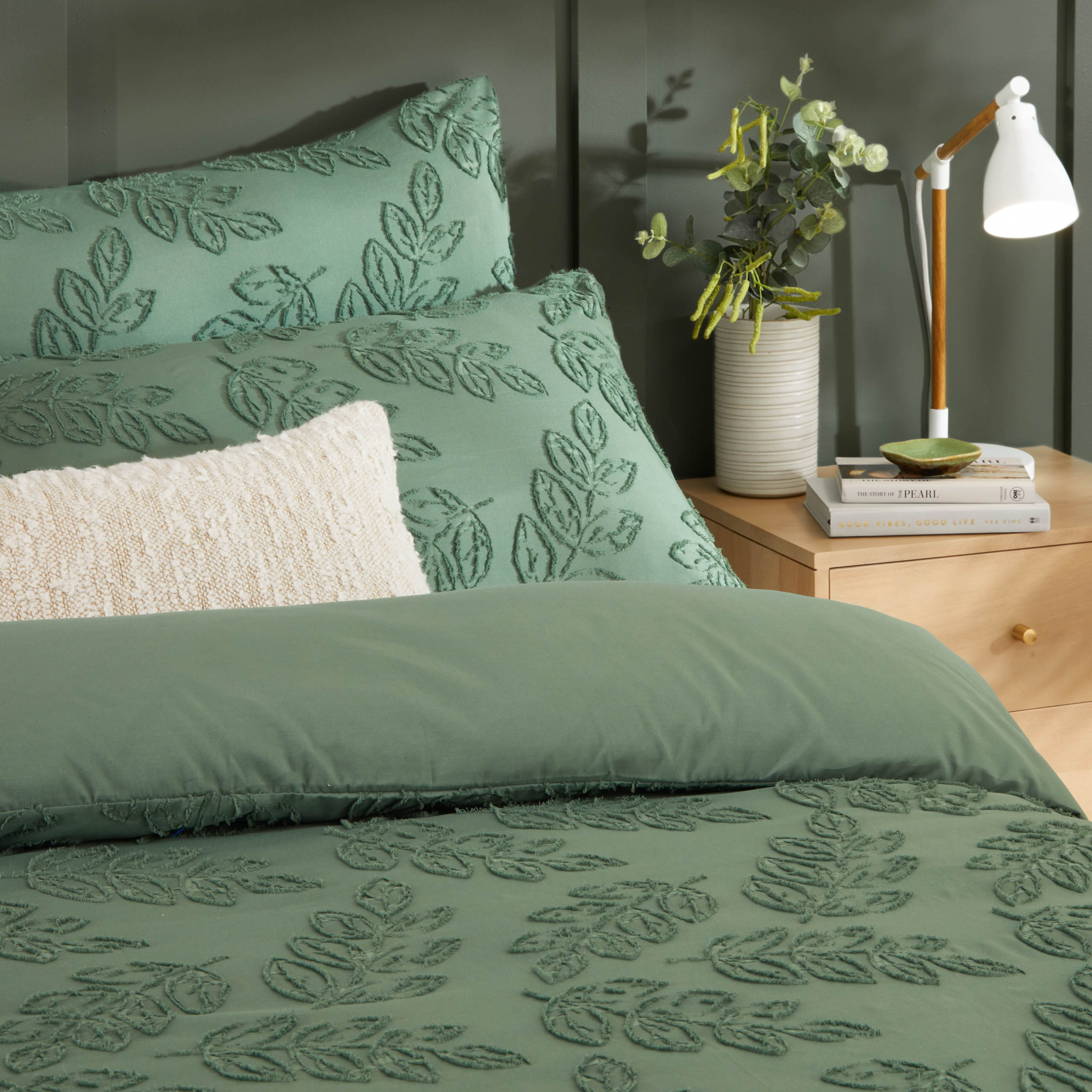 Seville Leaf Tufted Soft Touch Duvet Cover Set