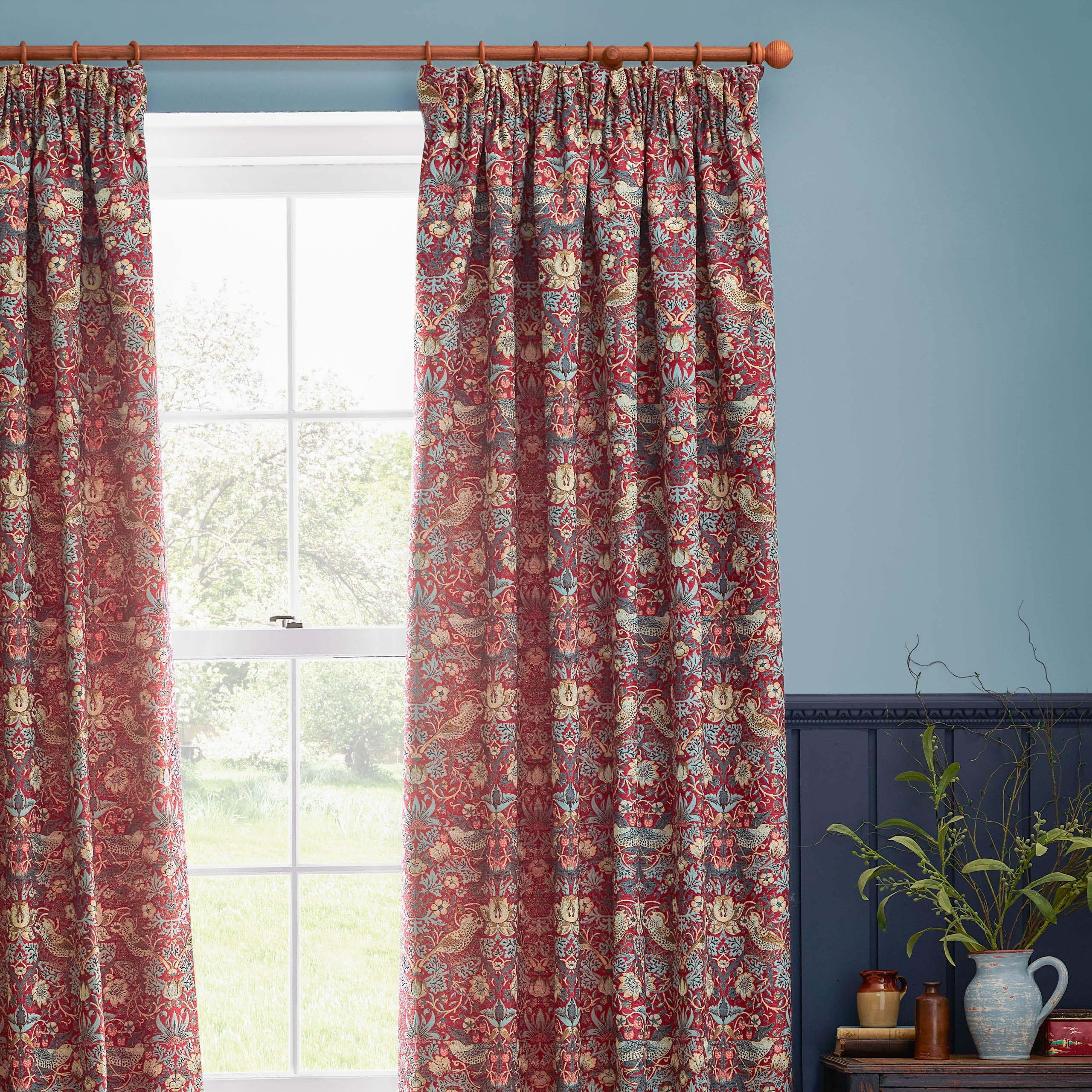 Straw Thief Jacquard Floral Pencil Pleat Curtains
