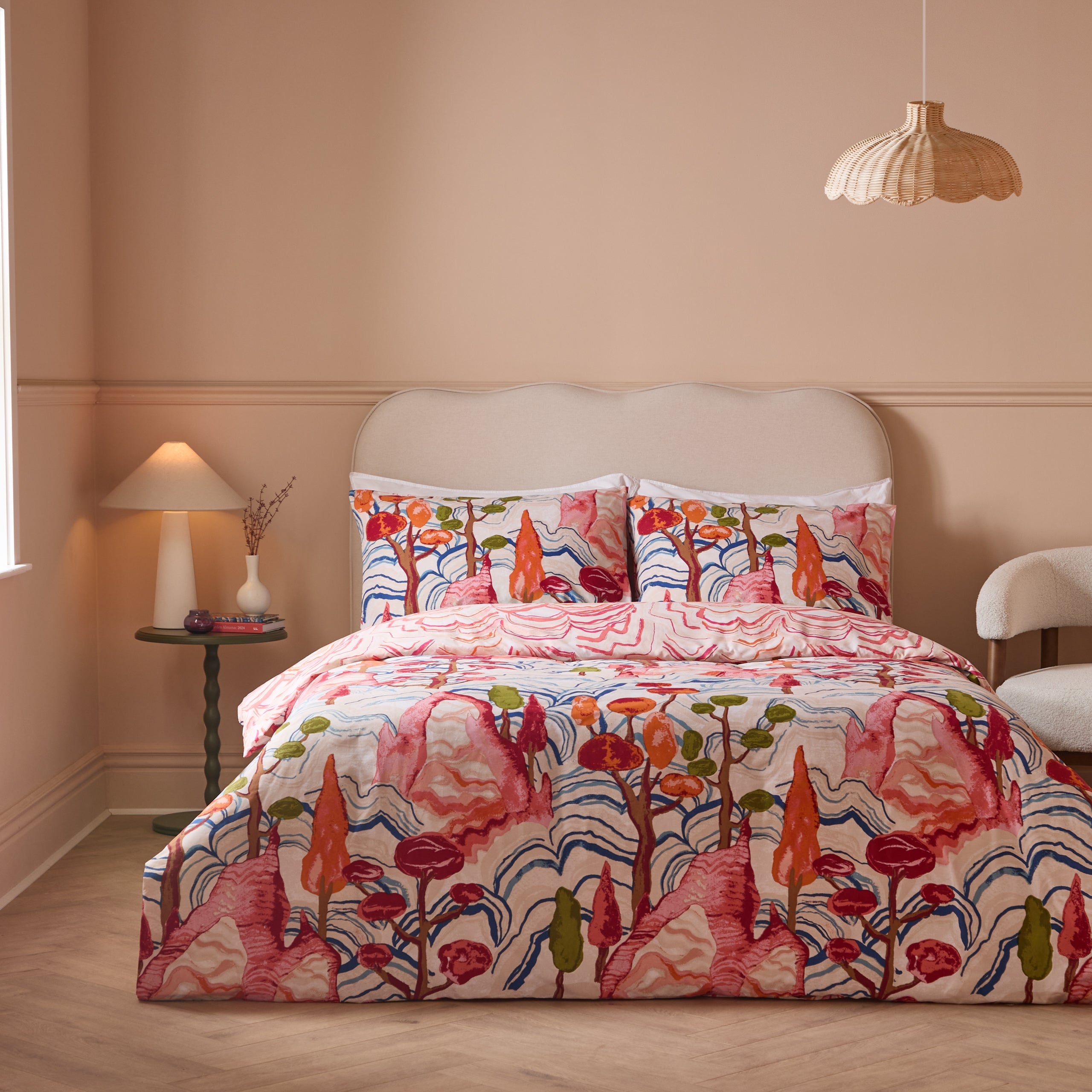 Terra Nova Printed Reversible Duvet Cover Set