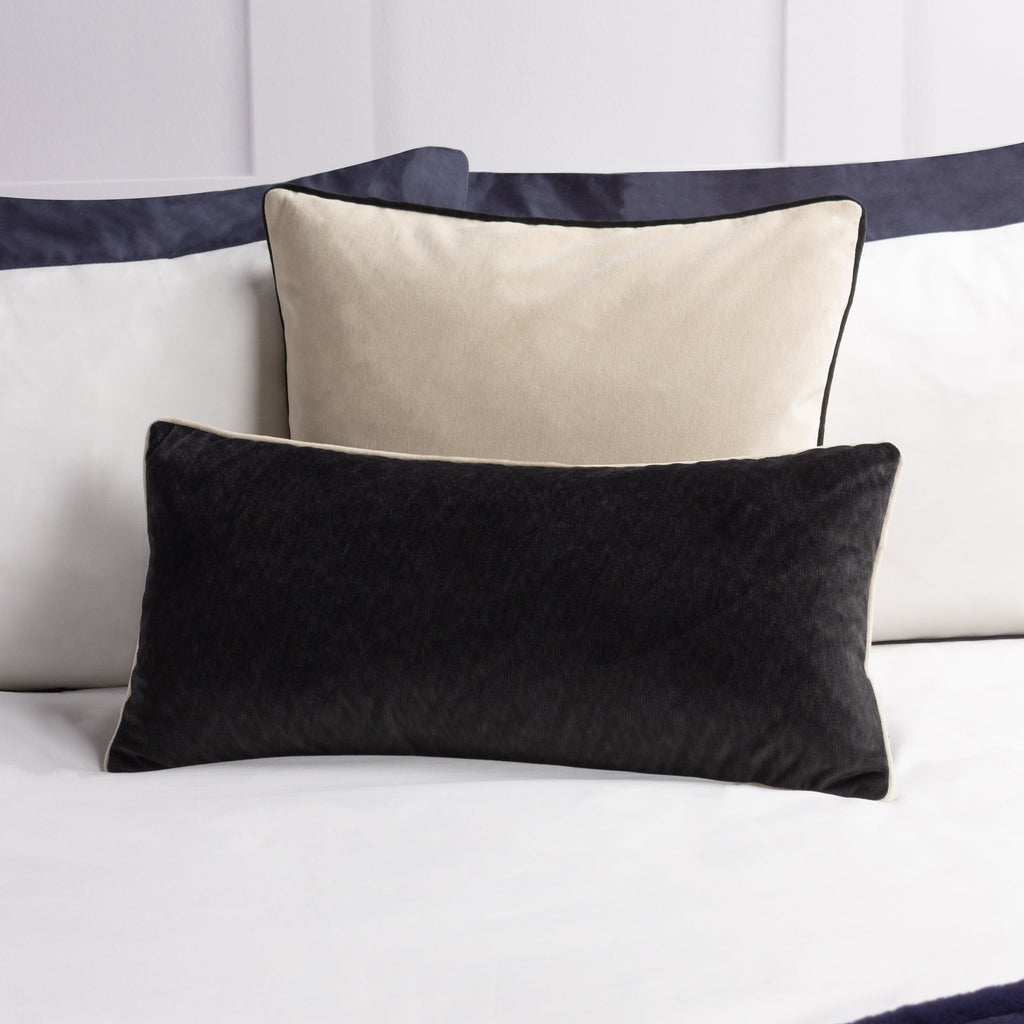 Torto Opulent Velvet Cushion