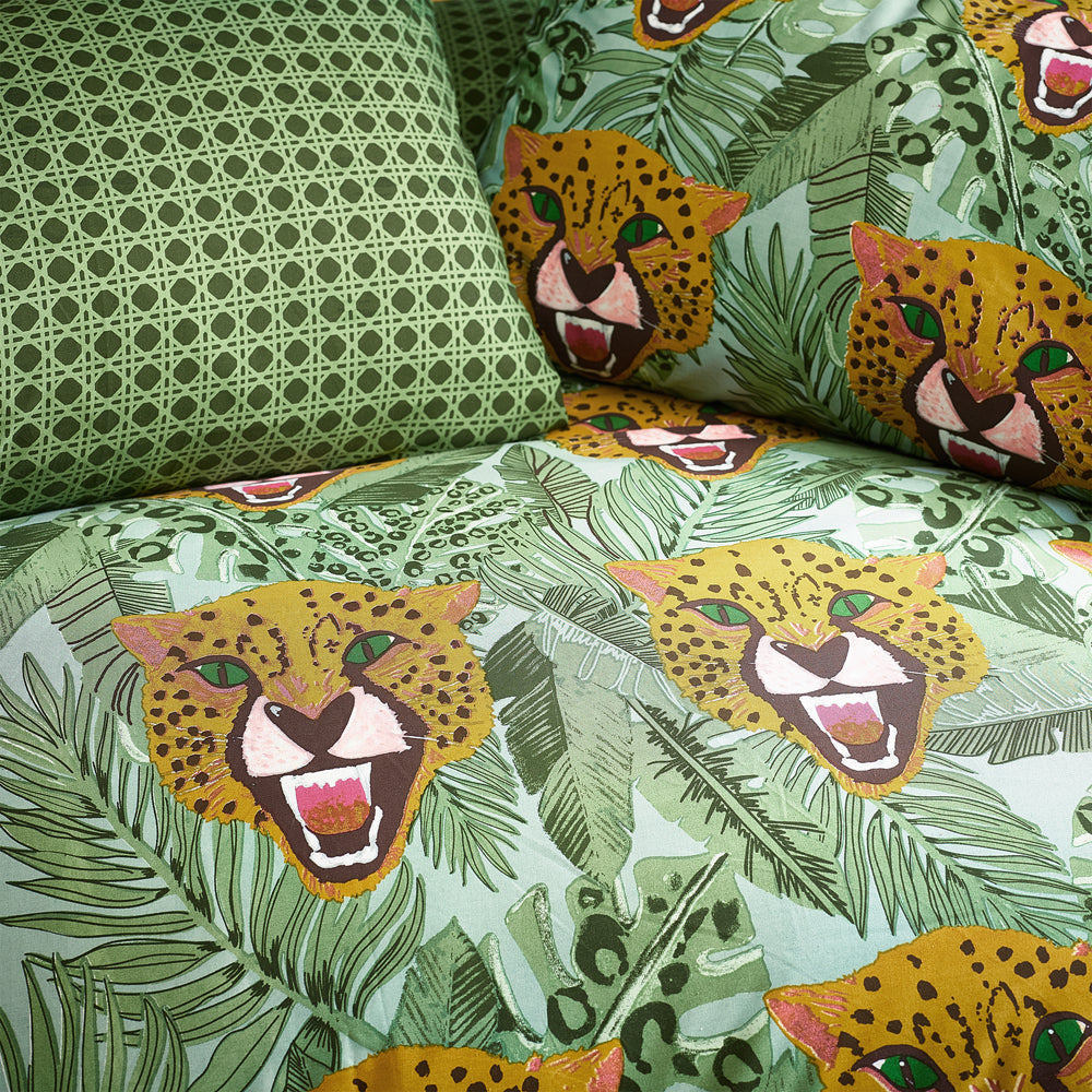 Untamed Cheetah Botanical Duvet Cover Set