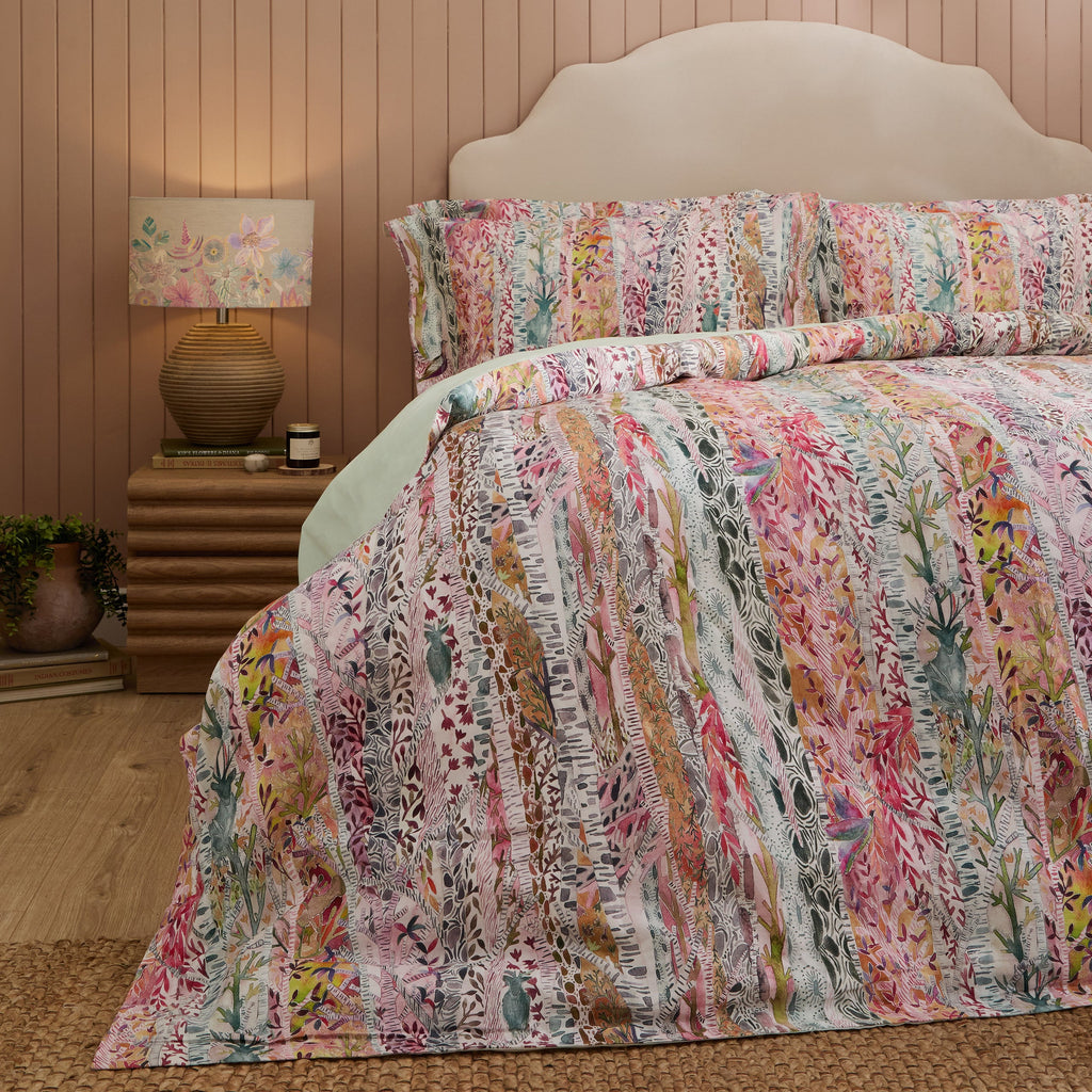 Whimsical Tale Printed Duvet Cover Set