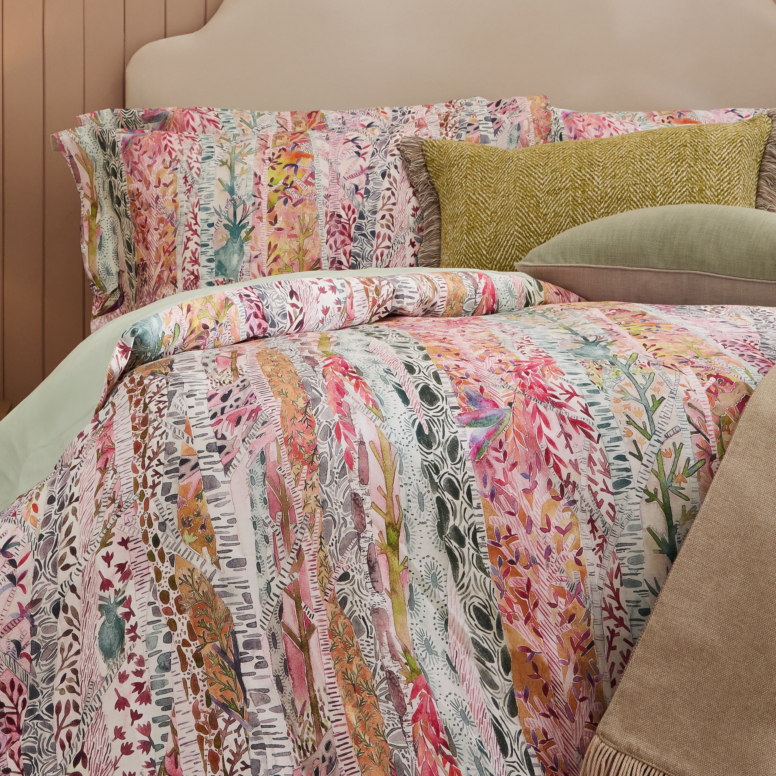 Whimsical Tale Printed Duvet Cover Set