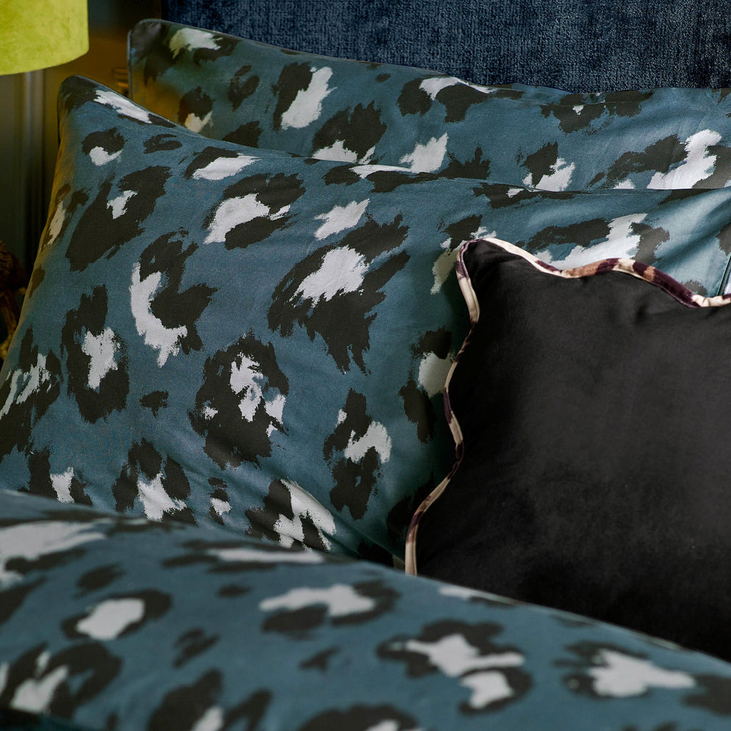 Wiggle Leopard Piped Velvet Cushion